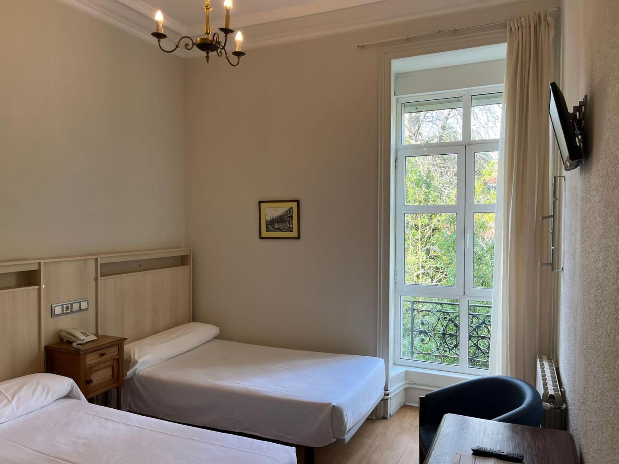 Gran Hotel Balneario De Liérganes Dış mekan fotoğraf