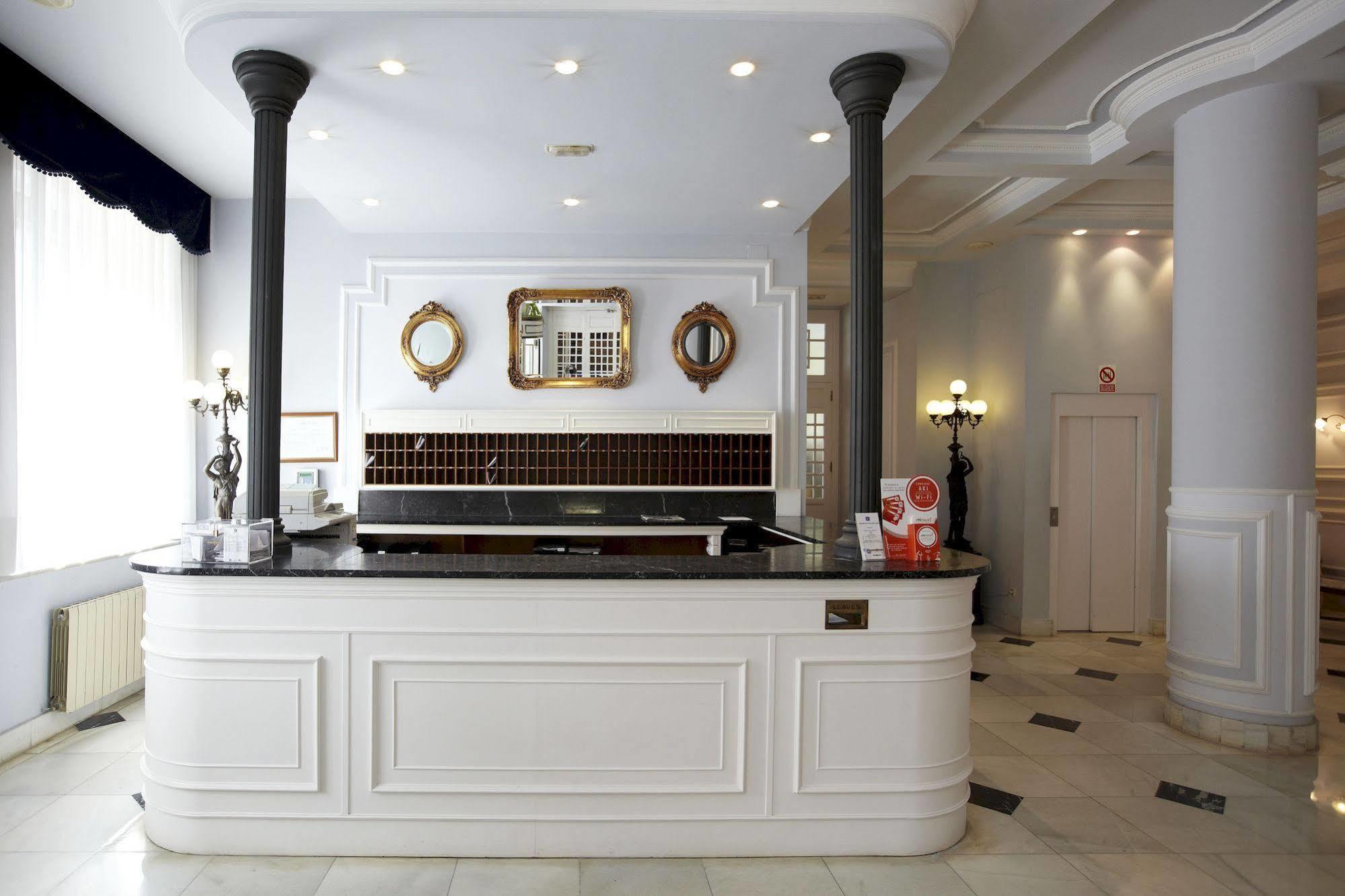 Gran Hotel Balneario De Liérganes Dış mekan fotoğraf